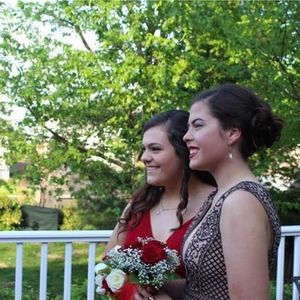 Meet your Posher, Leanna